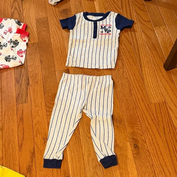 18M Pajama Set Bundle – 14 total Pieces - Picture 12 of 13